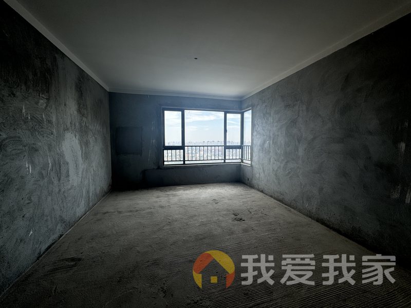 南昌我爱我家青云公馆 南北通透，采光好 近地铁 视野好，诚心出售