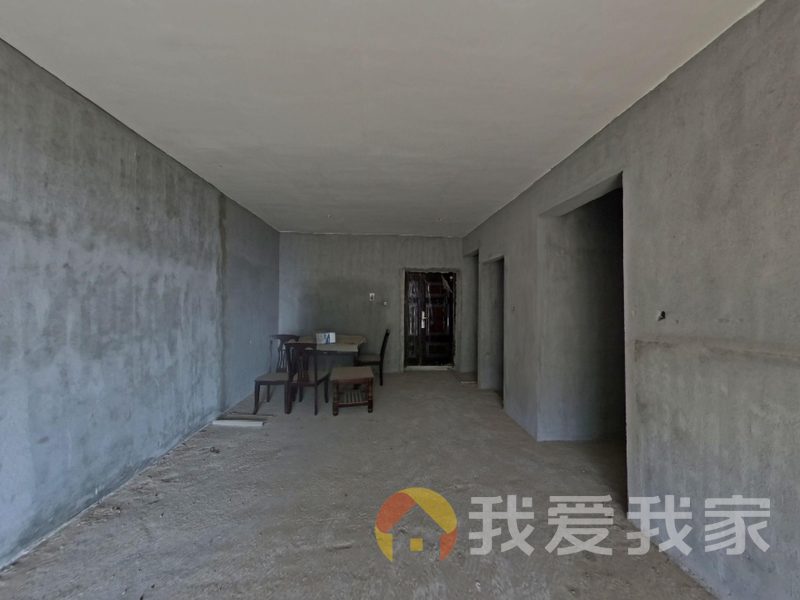 南昌我爱我家新建城B4区 南北通透，采光好 近地铁 视野好，诚心出售