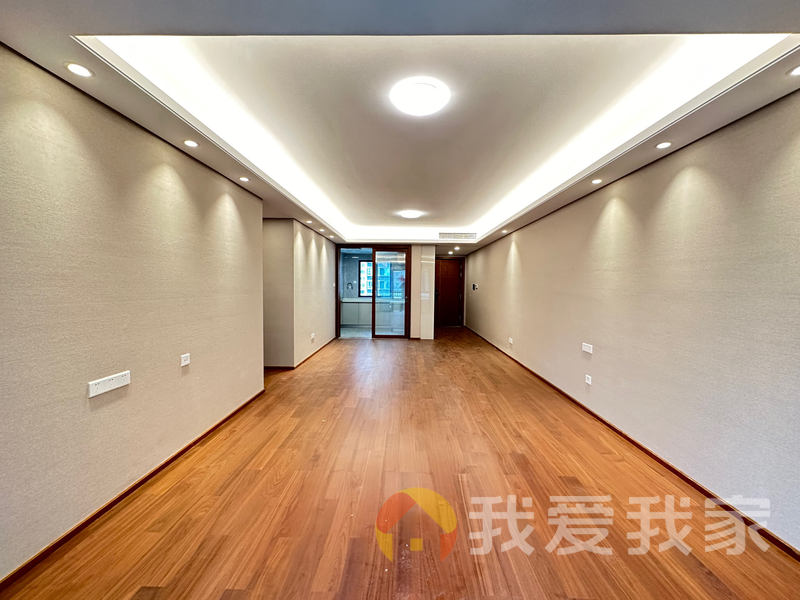 南昌我爱我家华润悦府 南北通透，采光好 周边匹套完善，，出行方便