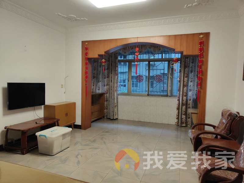 南昌我爱我家万福寺19号农业局宿舍 南北通透，采光好 视野好，诚心出售