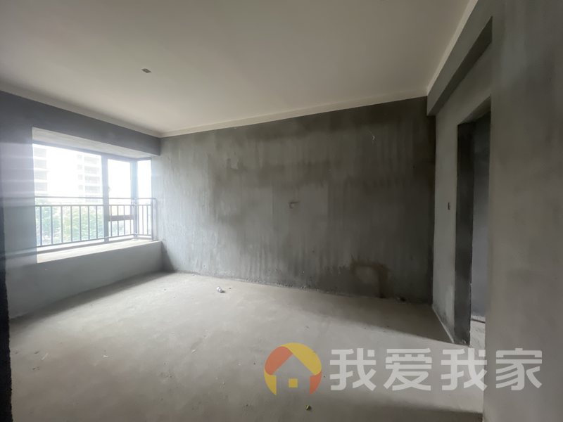 南昌我爱我家硕丰西湖里（名硕小区） 南北通透，采光好 视野好，诚心出售