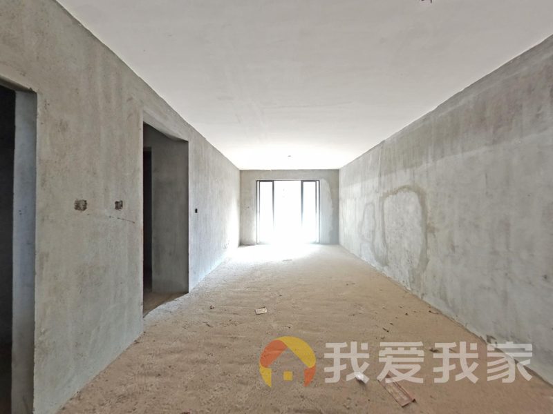 南昌我爱我家新建城B2区 南北通透，采光好 近地铁 中间楼层