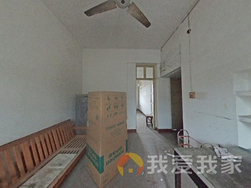 南昌我爱我家新魏路卷烟厂宿舍 南北通透，采光好 近地铁 视野好，诚心出售