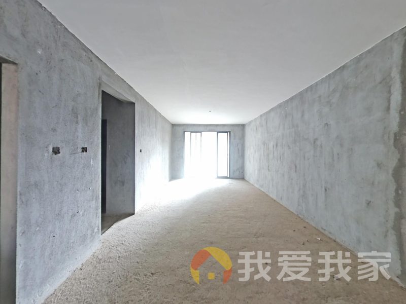 南昌我爱我家新建城B2区 南北通透，采光好 近地铁 中间楼层