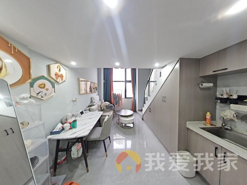 南昌我爱我家南北通透，户型方正，布局合理，没有浪费面积
