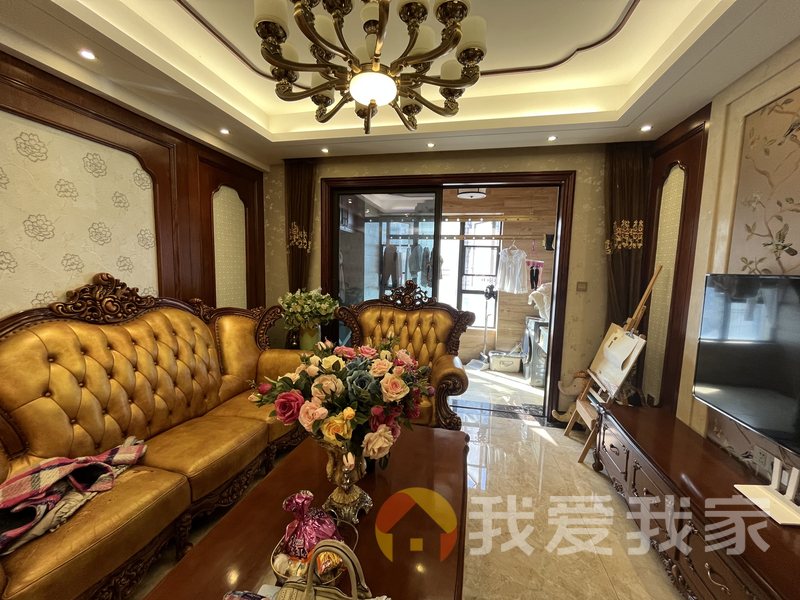 南昌我爱我家朝阳一线江景房 豪装 低总价随时可看楼层好