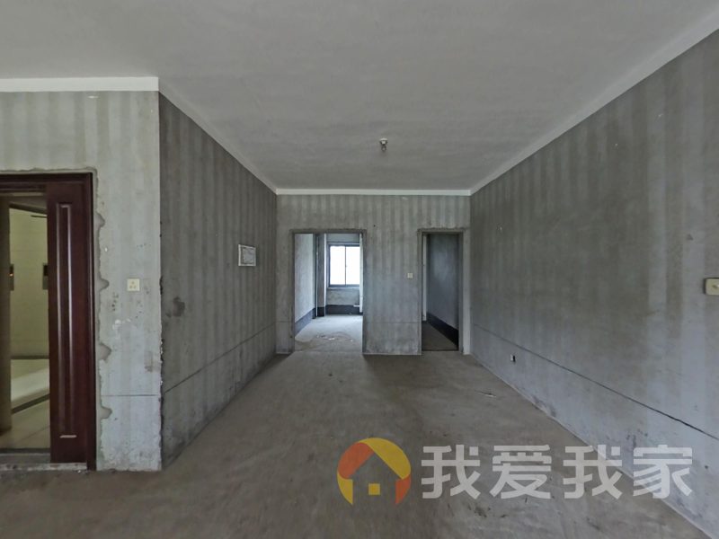 南昌我爱我家阳光通透，毛坯四房诚心卖
