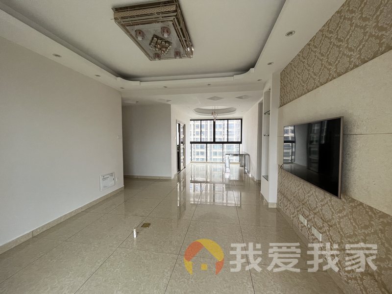 南昌我爱我家天琴湾精装修三房