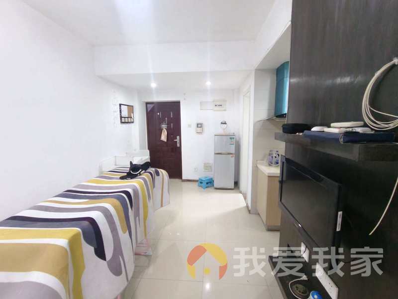 一号线师大南路站 文教路南京东路 洪都大道体育公园