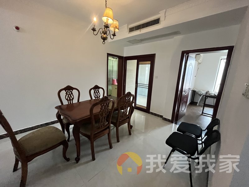 南昌我爱我家世茂天城 南北通透，采光好 近地铁 视野好，诚心出售