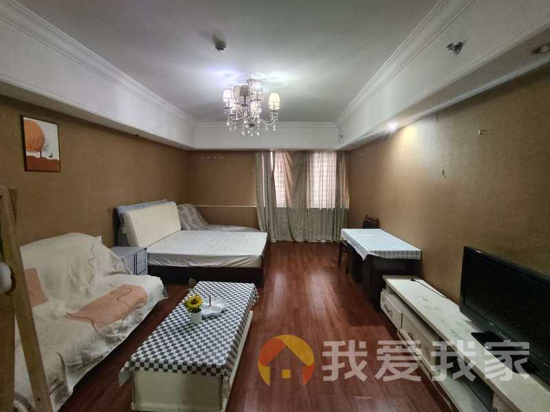 洪客隆街区 南北通透，采光好 装修好，环镜优美 近地铁 视野好，诚心出售