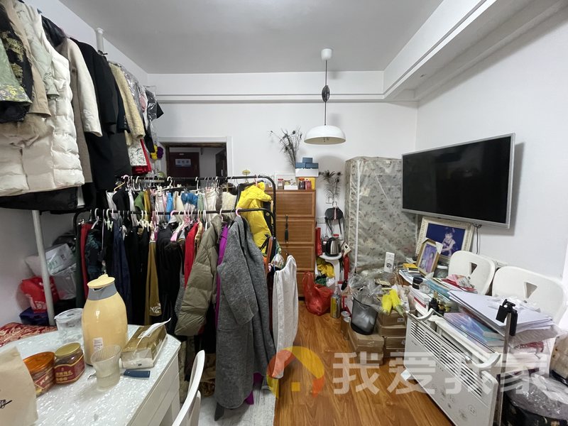 南昌我爱我家香逸澜湾（香堤湖岸） 南北通透，采光好 装修好，环镜优美 近地铁 视野好，诚心出售