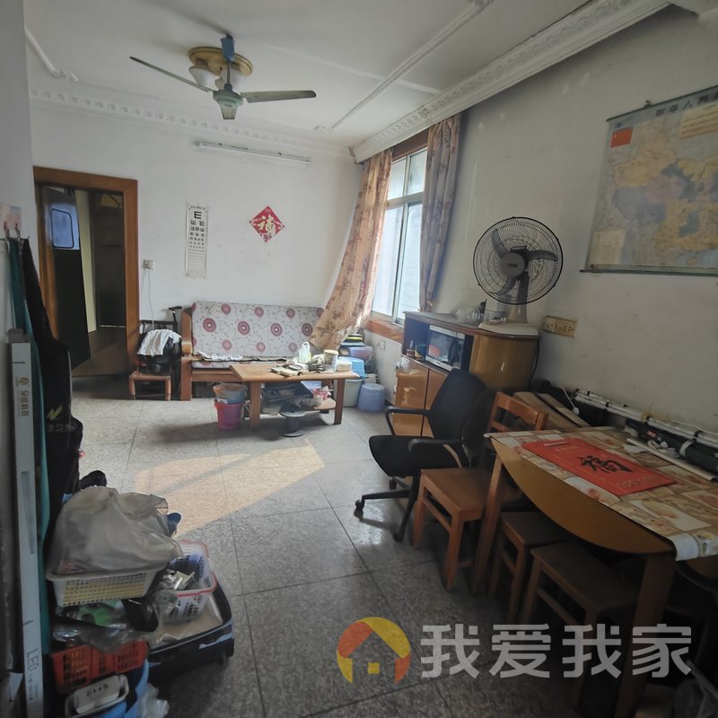 精密巷 南北通透，采光好 近地铁 视野好，诚心出租