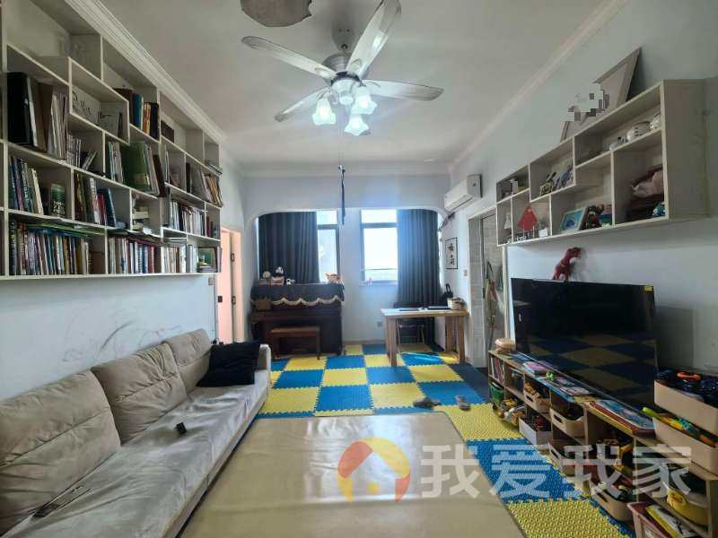 南昌我爱我家地铁口 精装两房 阳光好价格超级便宜