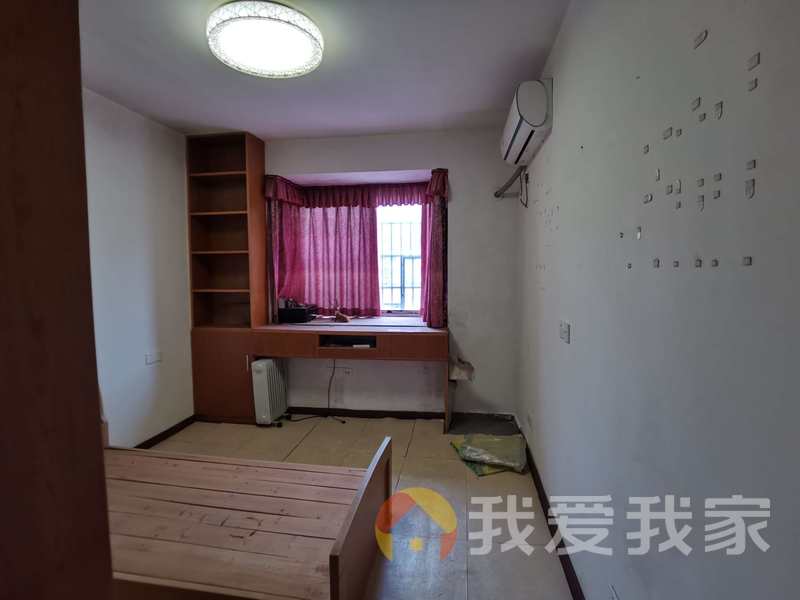 南昌我爱我家丁公路南柴宿舍 南北通透，采光好 装修好，环镜优美 近地铁 视野好，诚心出售