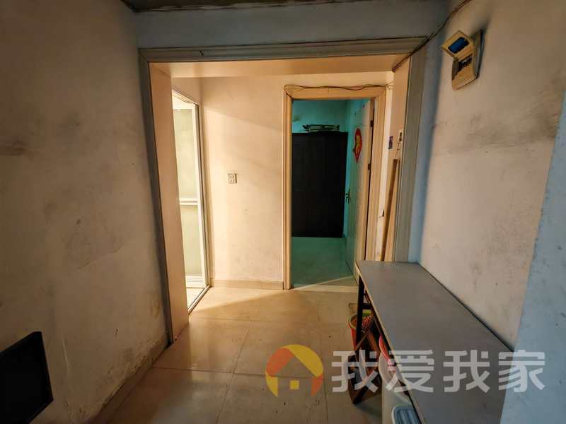 南昌我爱我家祝家巷 南北通透，采光好 装修好，环镜优美 视野好，诚心出售
