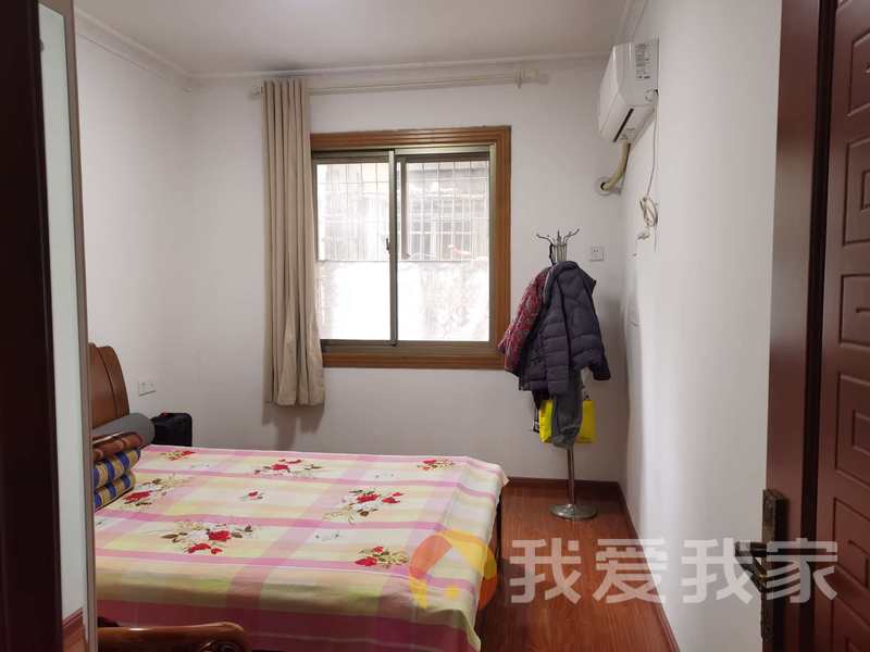 南昌我爱我家丁公路南柴宿舍 南北通透，采光好 装修好，环镜优美 近地铁 周边匹套完善，，出行方便