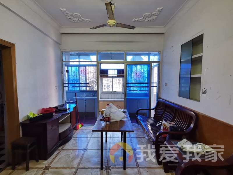 南昌我爱我家系马桩 近地铁 视野好，诚心出售