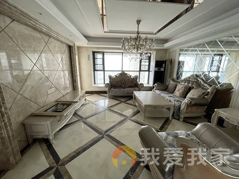 南昌我爱我家高能金域名都 南北通透，采光好 装修好，环镜优美 视野好，诚心出售