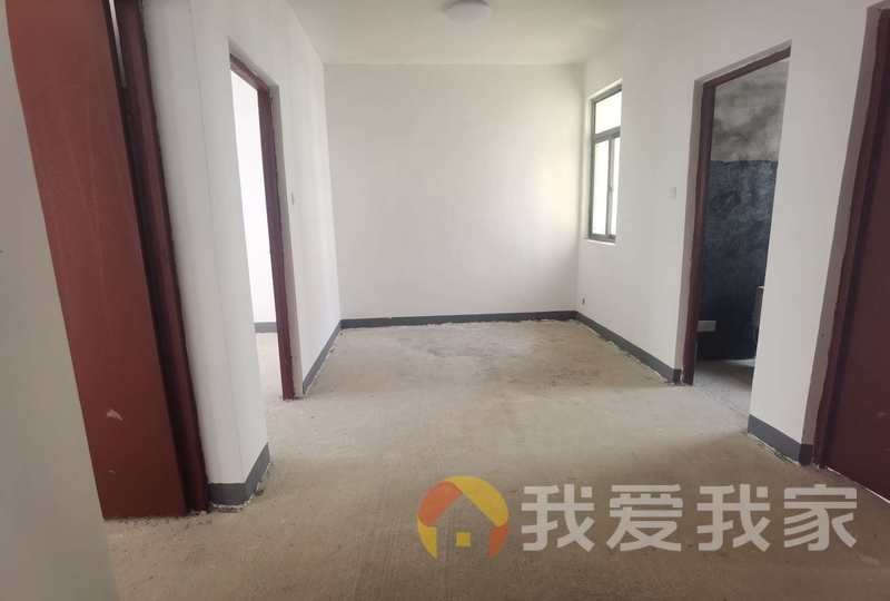 长春华苑 南北通透，采光好 视野好，诚心出售