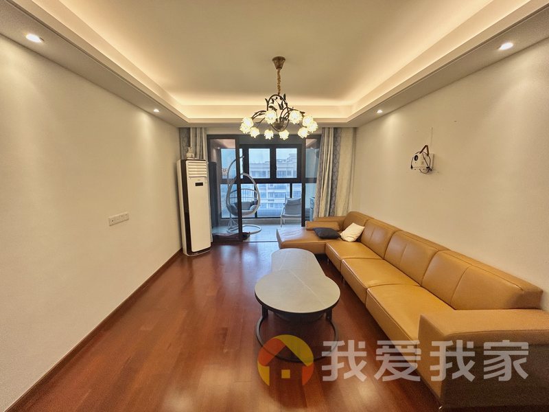 南昌我爱我家新力琥珀园一期 南北通透，采光好 装修好，环镜优美 视野好，诚心出售