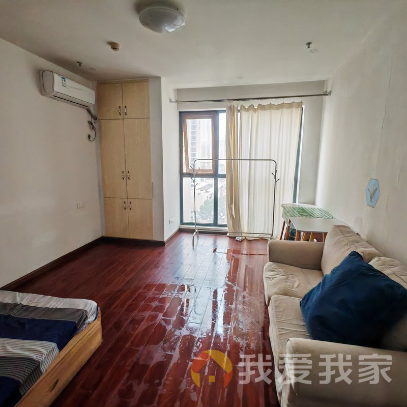 尚南云顶 南北通透，采光好 装修好，环镜优美 近地铁 视野好，诚心出租
