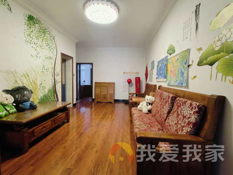 保赤仓(百盛后) 南北通透，采光好 视野好，诚心出售