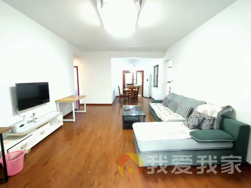 南昌我爱我家地中海阳光 南北通透，采光好 装修好，环镜优美 近地铁 中间楼层