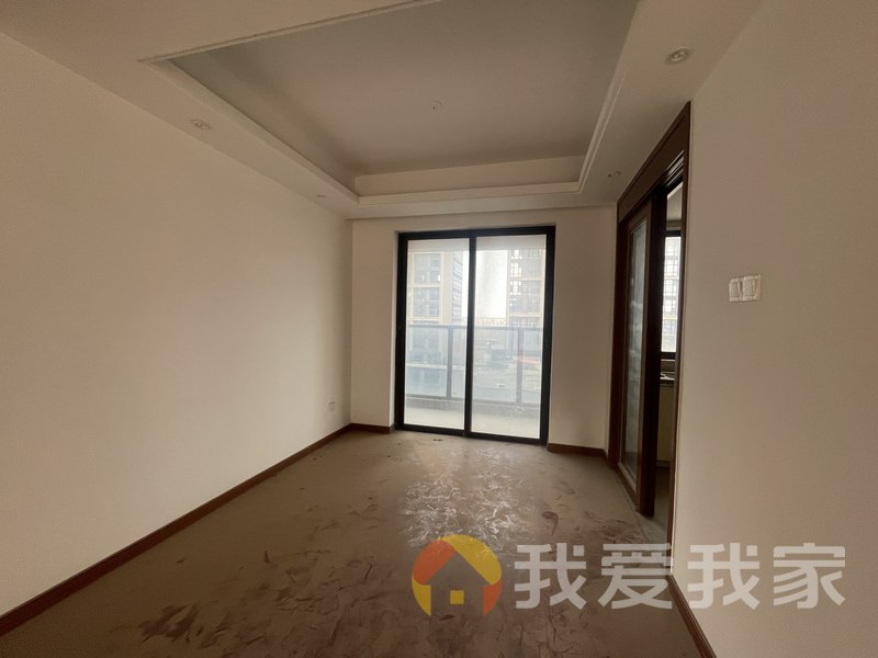 南昌我爱我家新力琥珀园二期 南北通透，采光好 装修好，环镜优美 周边匹套完善，，出行方便