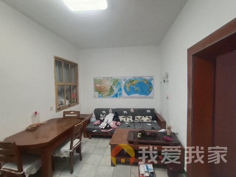 二七北路5号八一配件厂宿舍 南北通透，采光好 装修好，环镜优美 近地铁 视野好，诚心出租