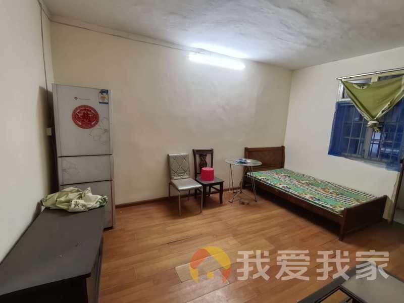 射步亭 南北通透，采光好 近地铁 视野好，诚心出售