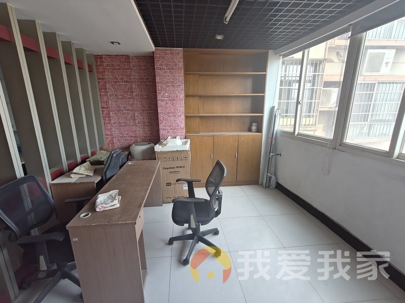 天御大厦（天御星座） 南北通透，采光好 装修好，环镜优美 近地铁 中间楼层