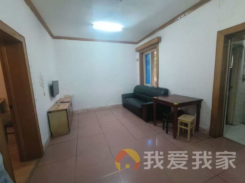铁路三村 南北通透，采光好 视野好，诚心出租