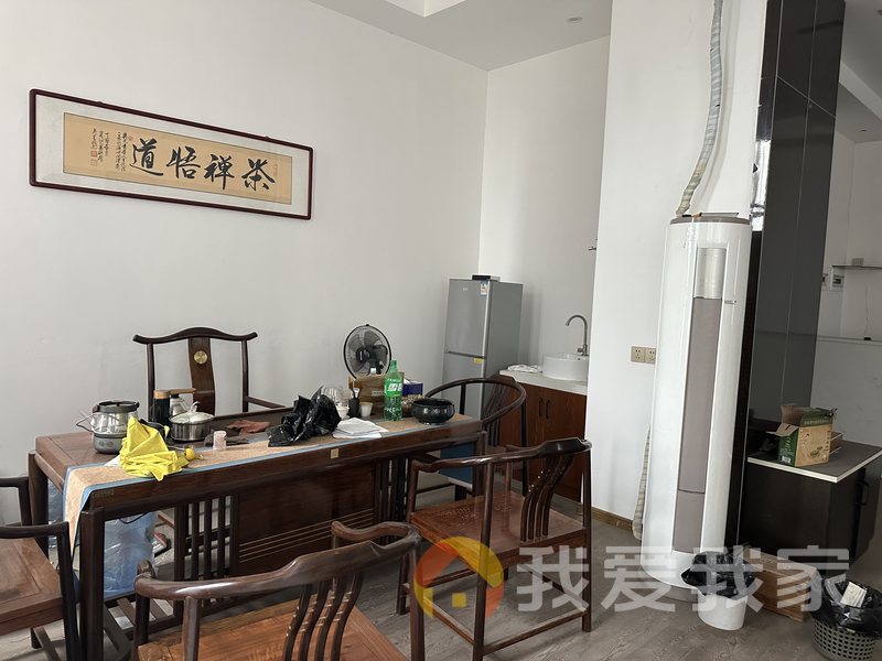 朝阳时代广场 南北通透，采光好 视野好，诚心出售