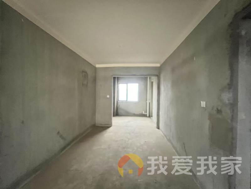 联发公园前（君澜小区） 南北通透，采光好 视野好，诚心出售