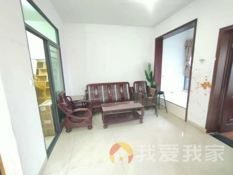 南昌我爱我家梵顿公馆三期 南北通透，采光好 近地铁 视野好，诚心出售