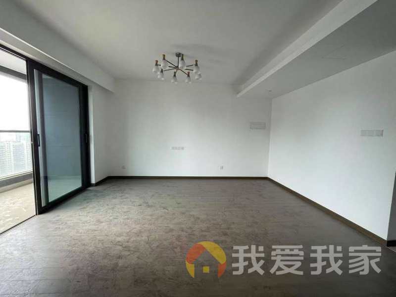 南昌我爱我家九龙湖新力樘悦精装三房，好楼层，外国语学校，近江边，诚心出售