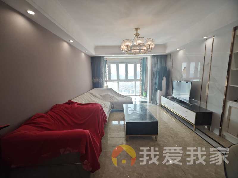 南昌我爱我家梦里水乡天一 南北通透，采光好 装修好，环镜优美 视野好，诚心出售