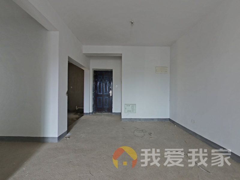 南昌我爱我家绿地国际博览城二期博君 南北通透，采光好 近地铁 视野好，诚心出售