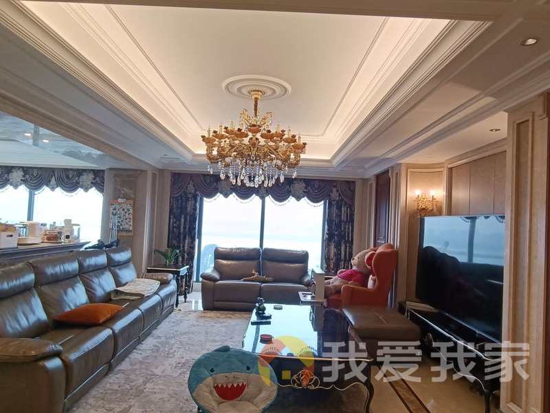 南昌我爱我家九颂山河（舜赣外滩） 南北通透，采光好 装修好，环镜优美 近地铁 周边匹套完善，，出行方便