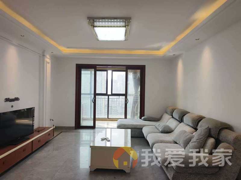 中海朝阳郡二期铂宫 南北通透，采光好 装修好，环镜优美 中间楼层