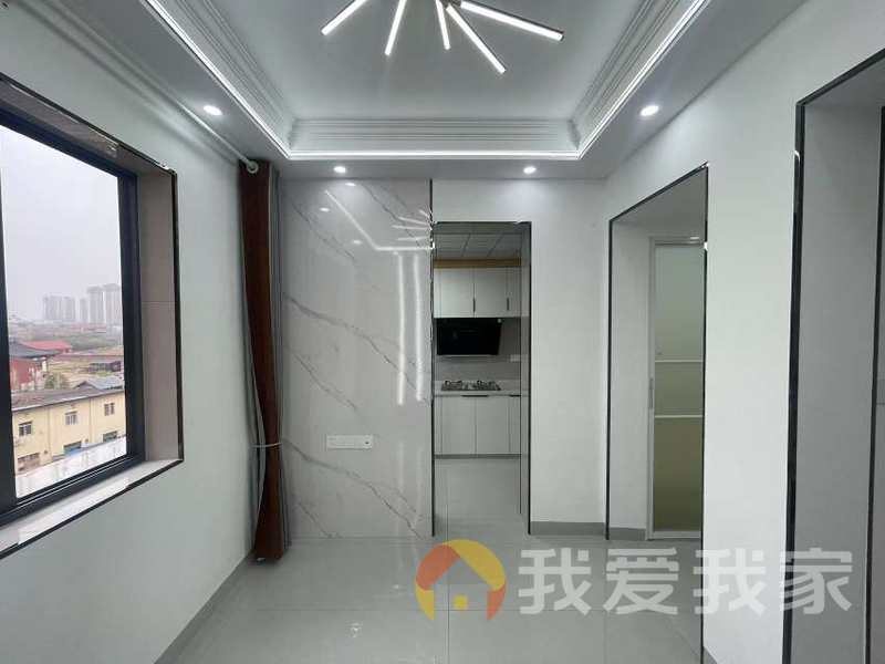 洪都大院九区 南北通透，采光好 装修好，环镜优美 近地铁 视野好，诚心出售
