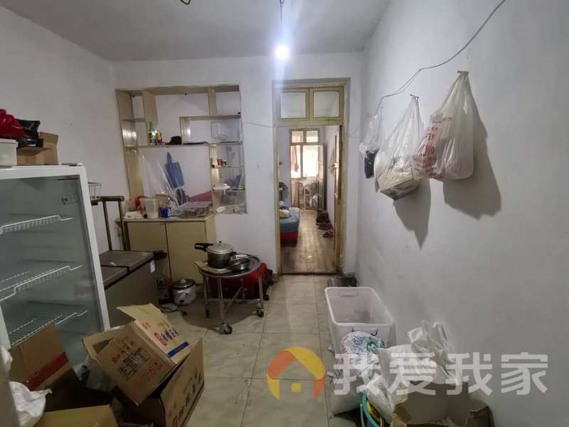 象山南路 南北通透，采光好 近地铁 视野好，诚心出售