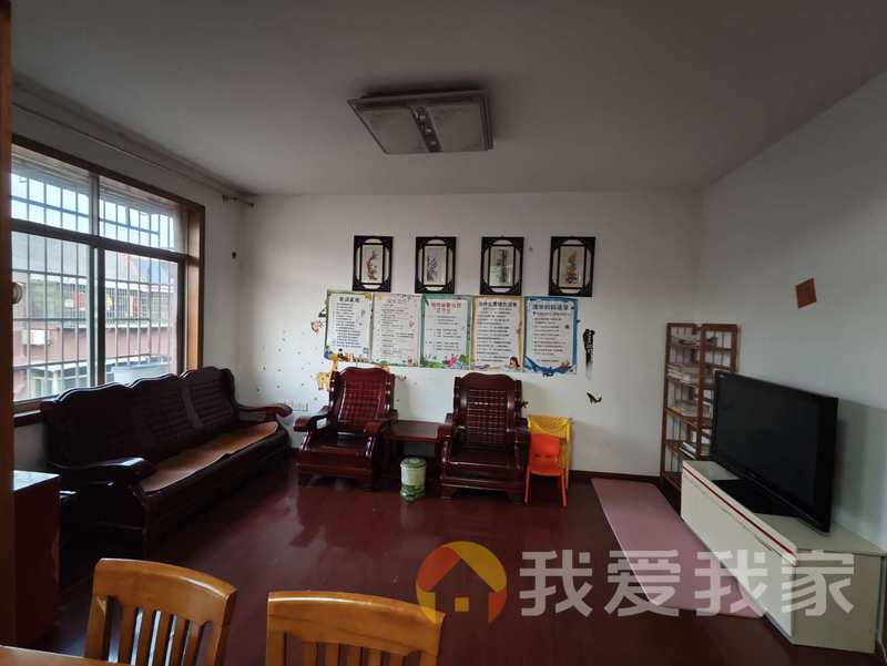 上海路住宅小区 南北通透，采光好 装修好，环镜优美 近地铁 视野好，诚心出租