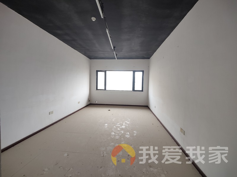 南昌我爱我家赣昌大厦（赣江之星） 南北通透，采光好 周边匹套完善，，出行方便
