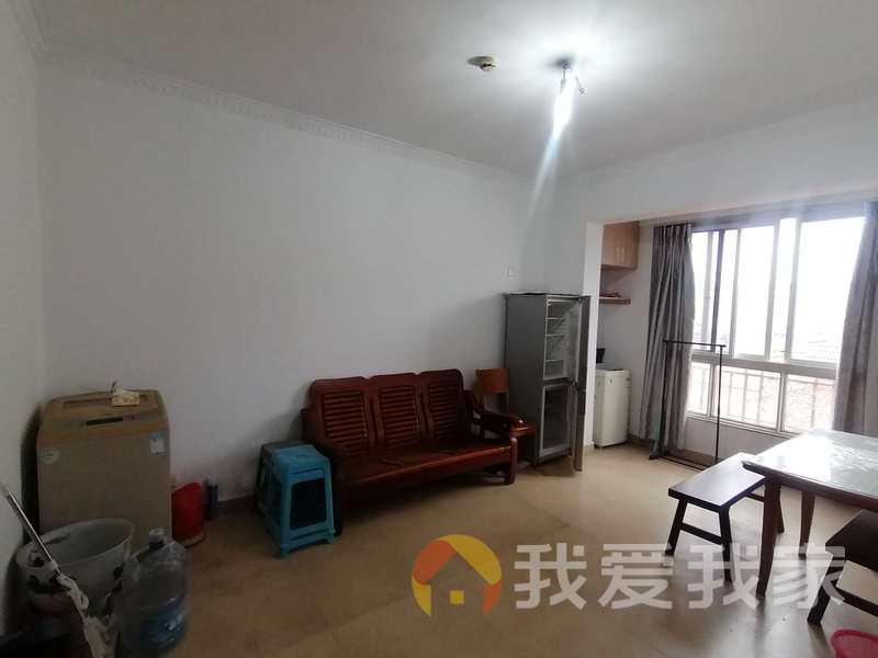 南昌我爱我家世纪风情一期 南北通透，采光好 装修好，环镜优美 中间楼层