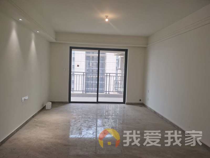 南昌我爱我家保利和光二期（和光瑞府） 南北通透，采光好 装修好，环镜优美 近地铁 中间楼层