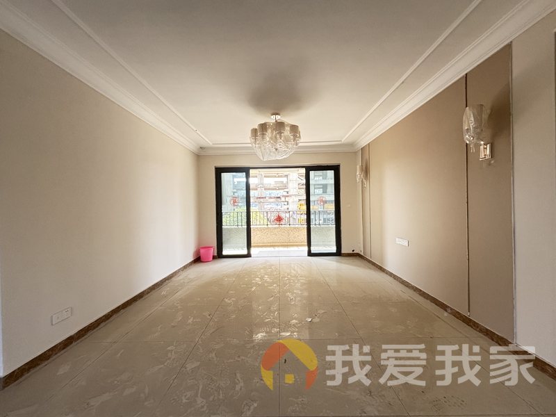 南昌我爱我家恒大林溪府 南北通透，采光好 装修好，环镜优美 周边匹套完善，，出行方便