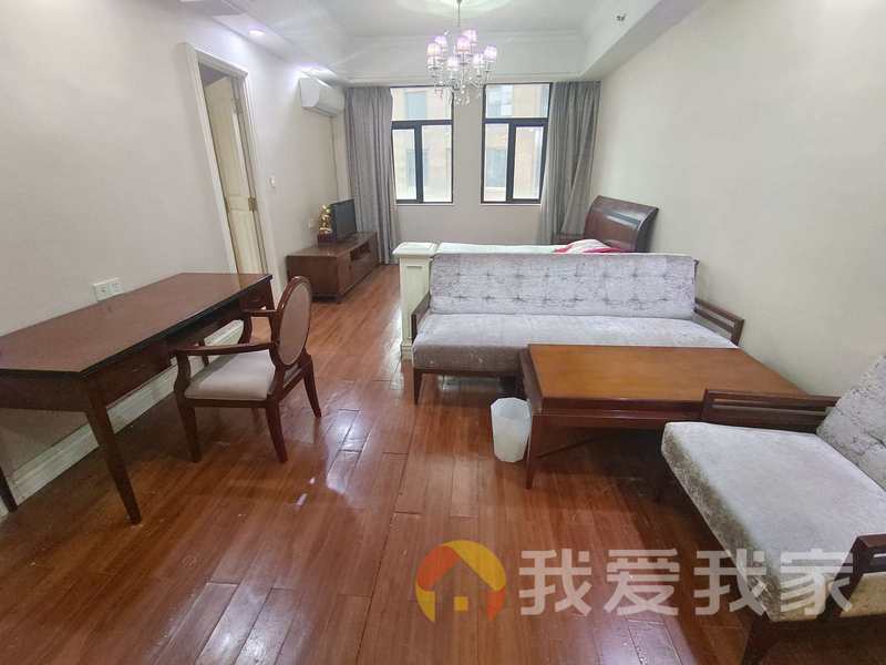 洪客隆街区 南北通透，采光好 装修好，环镜优美 近地铁 视野好，诚心出售