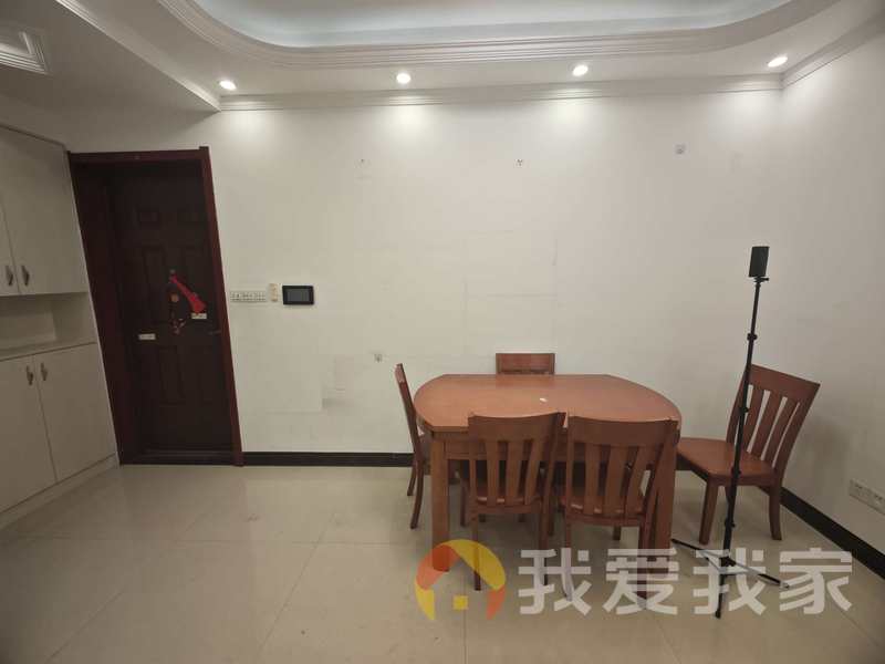 南昌我爱我家好学区  地铁口附近三房  性价比高